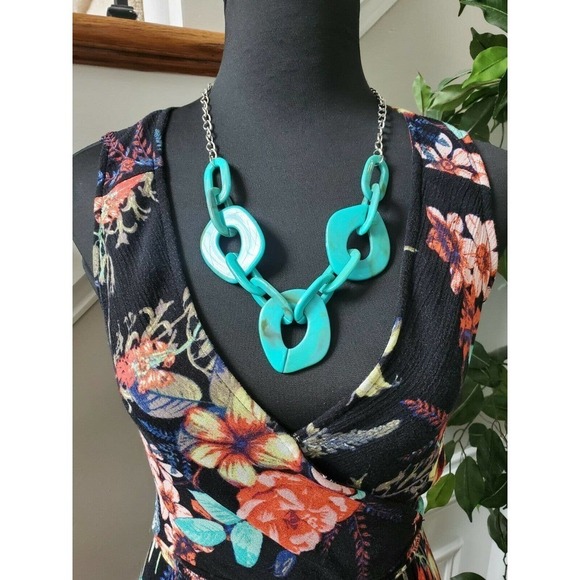 Dance & Marvel Floral Sleeveless V-Neck Wrap Dress - Picture 3 of 12